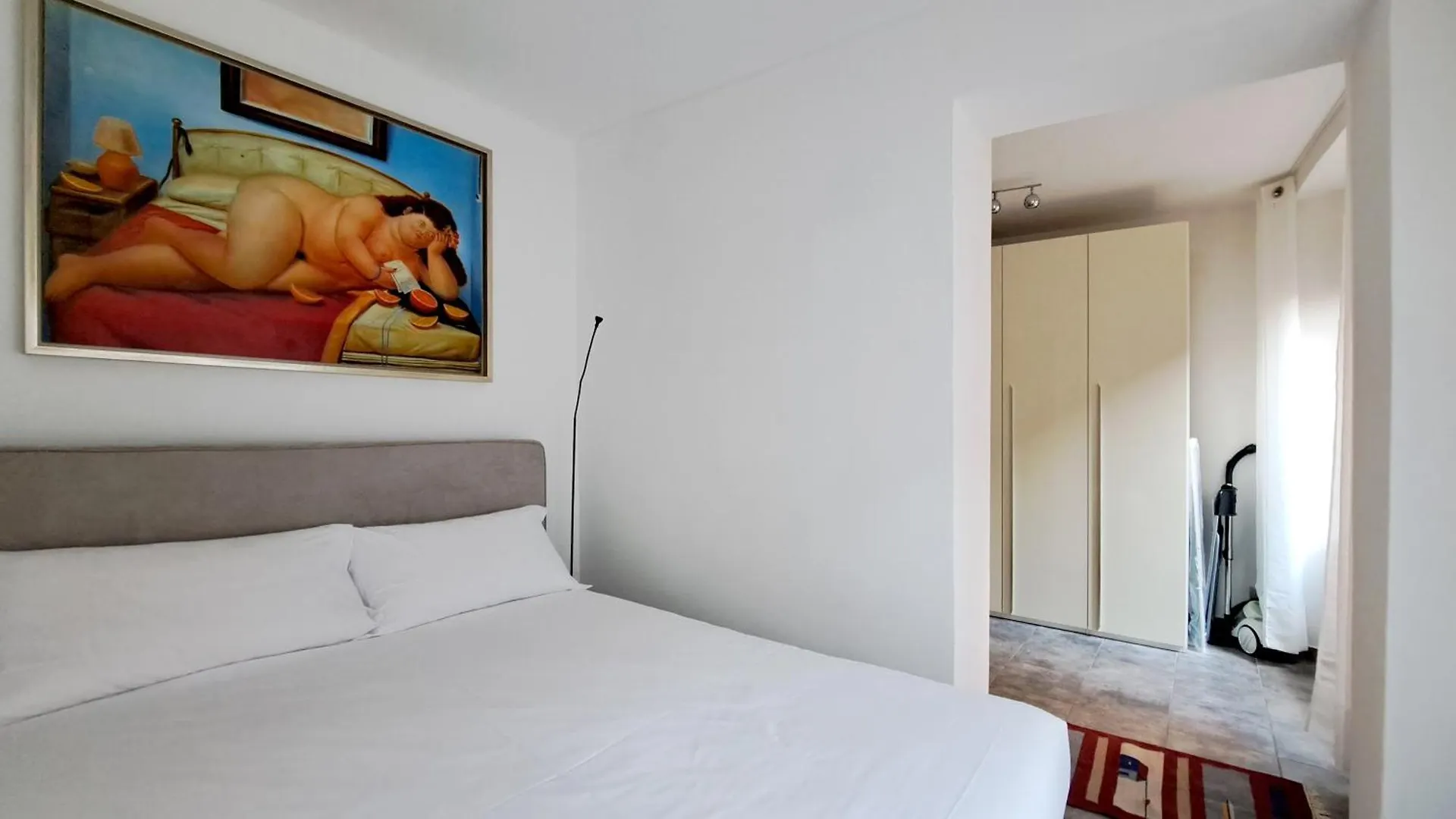Momi Apartment Como Italy