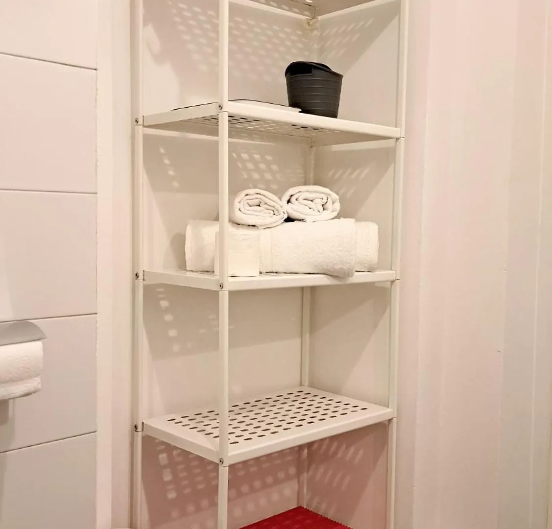 Momi Apartment Como